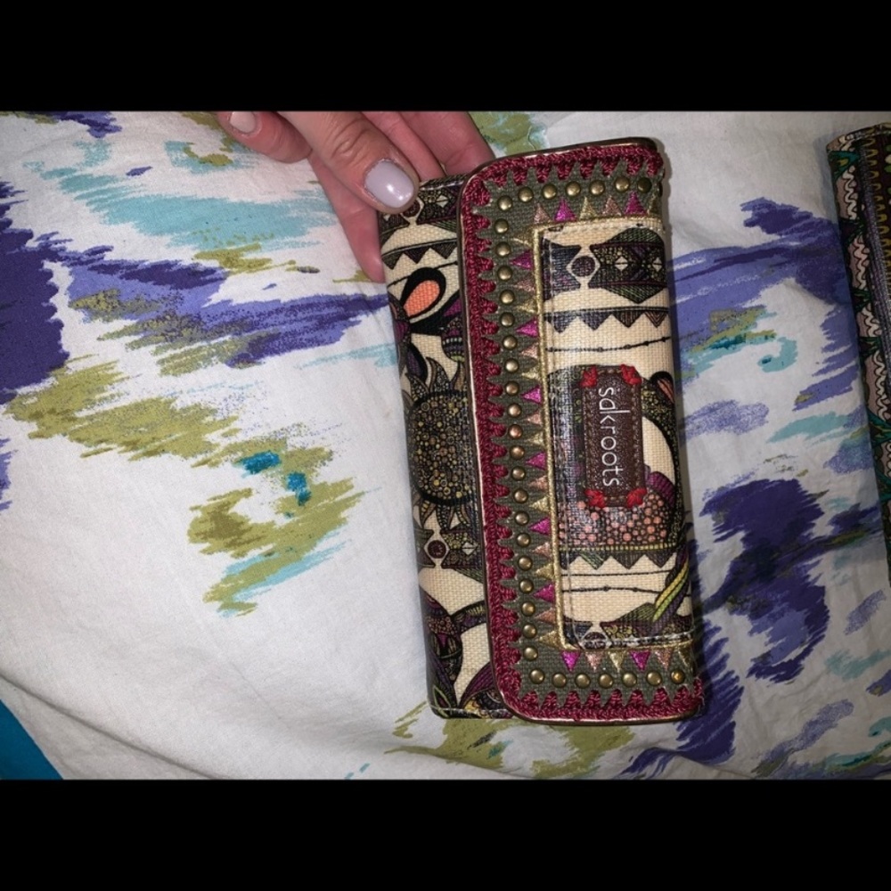 Sakroots wallet